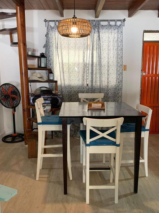 Joebi'S House Walking Distance To Rocky Cay Beach Ideal For Families Or Groups Buenavista  Экстерьер фото